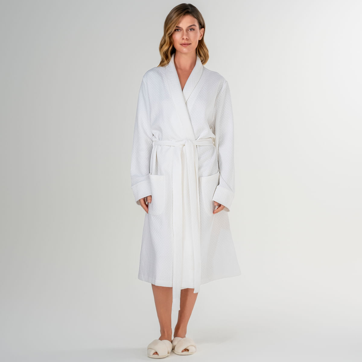 Robe Maison Algodao Pima Curto + 06 06 0038 Chinelo Alicia Marfim 001